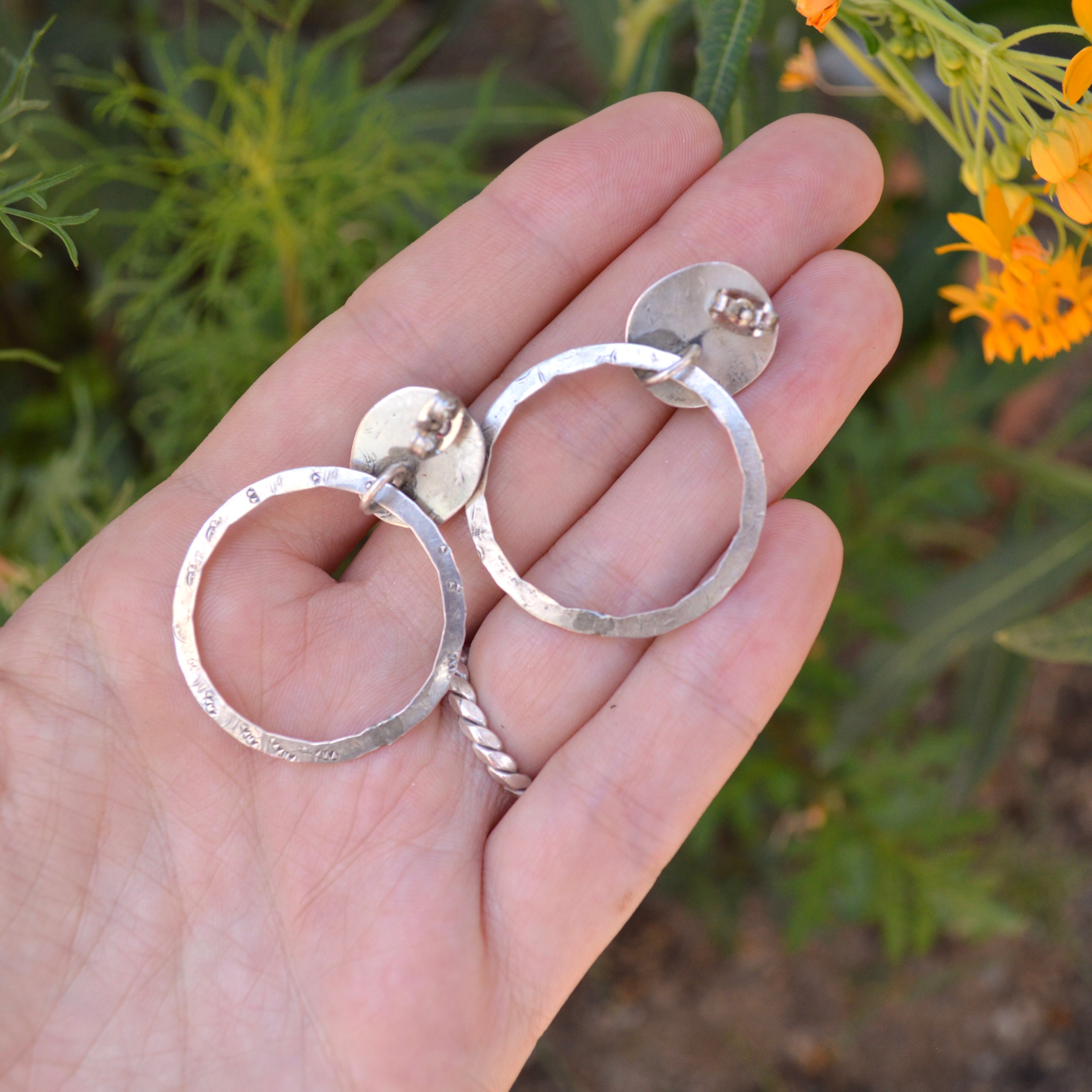 Vintage Navajo Sterling and Pink Mussel Shell Earrings