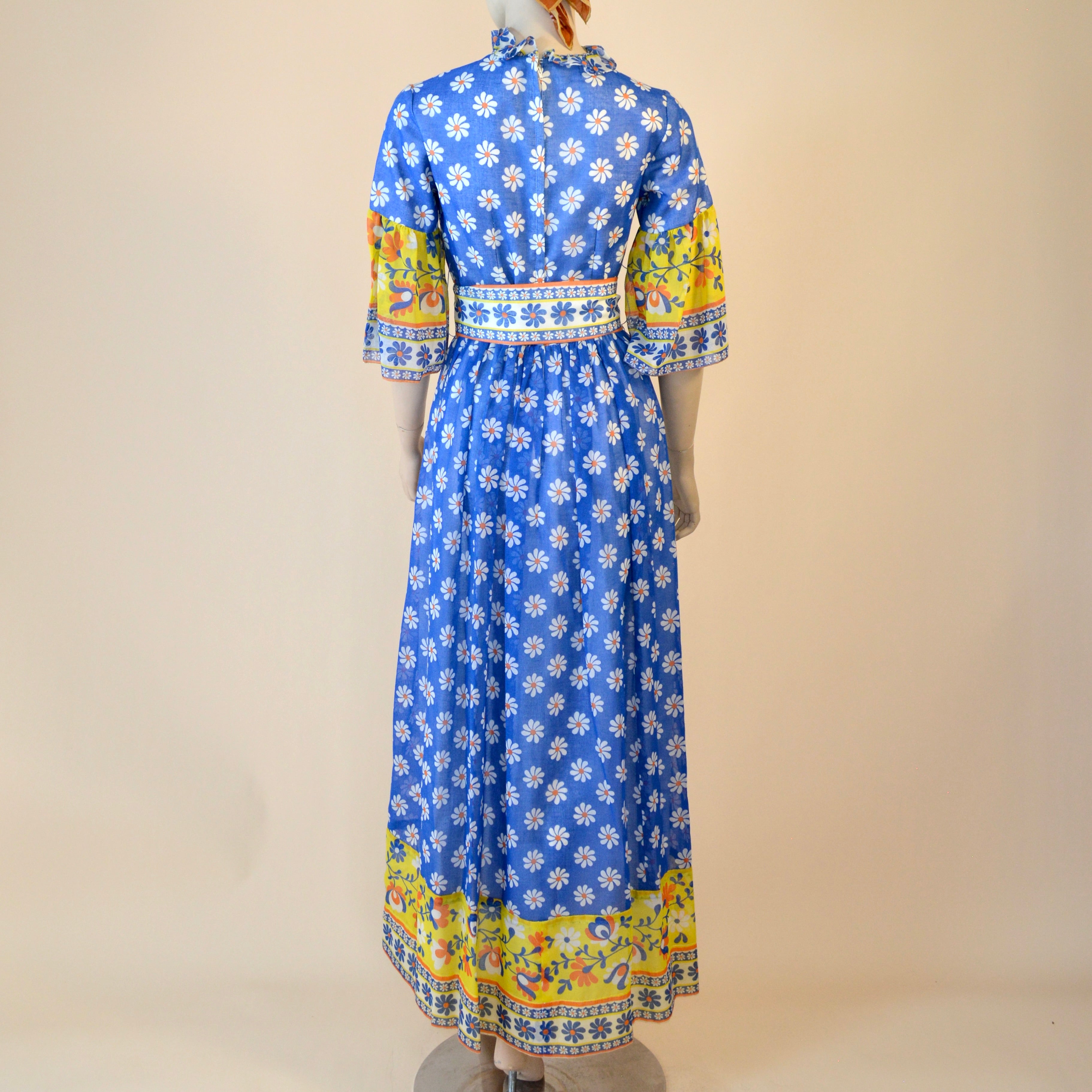1960-70s banger floral maxi dress