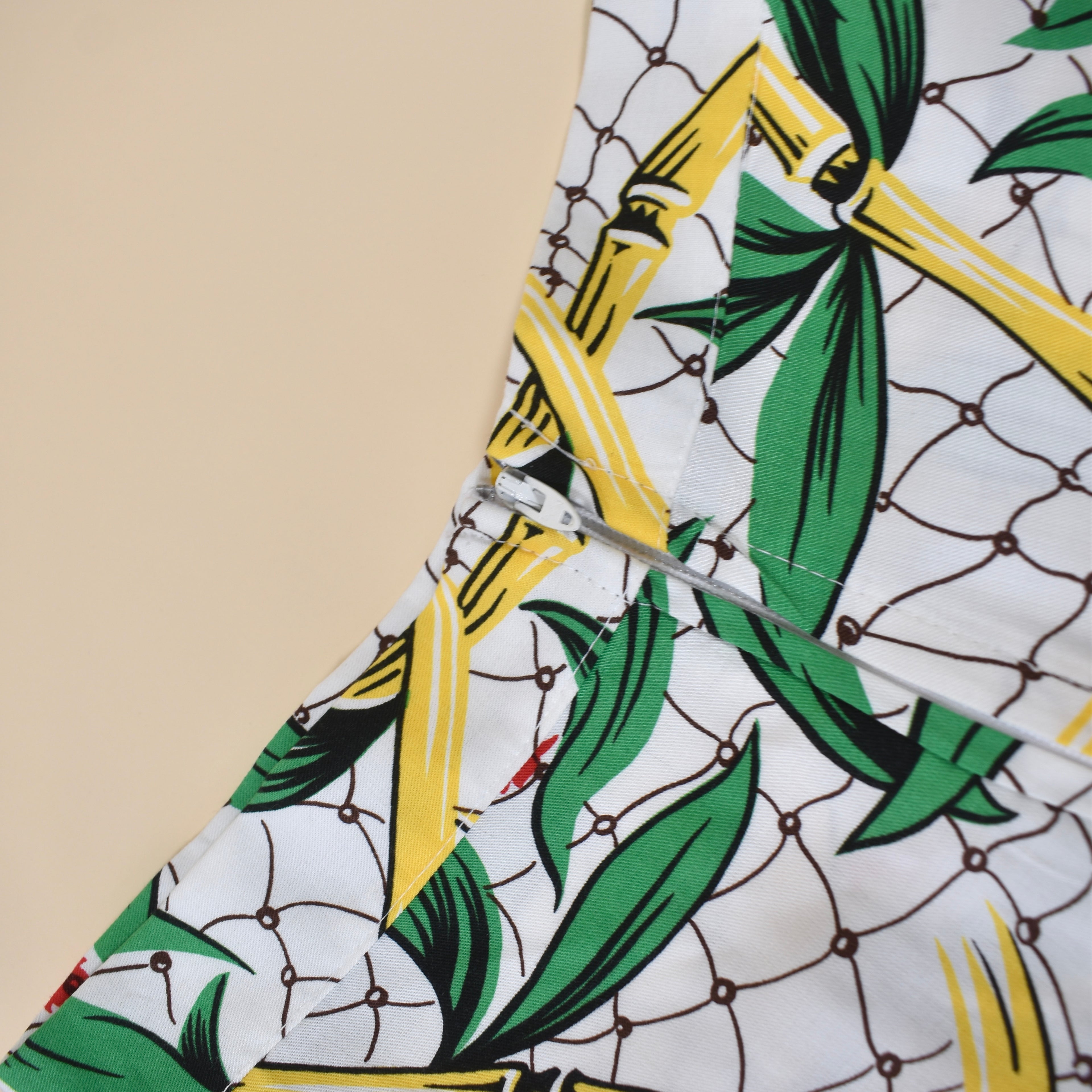 Vintage 90s deadstock shorts made by "G!dget"