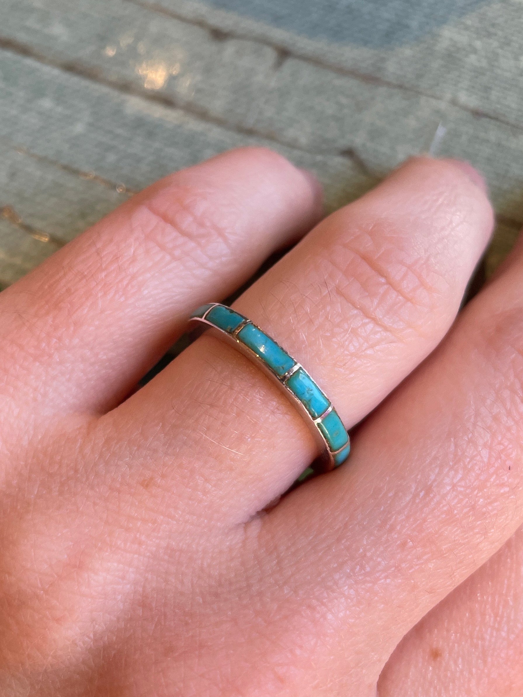 Vintage Zuni Turquoise Infinity Inlay Band